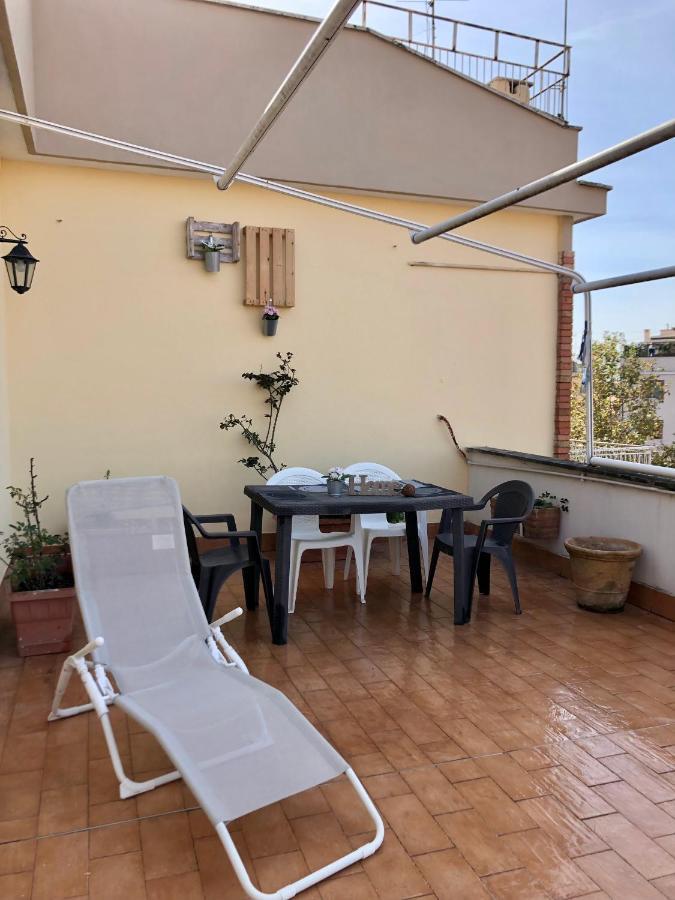 Апартаменты La Terrazza Del Sole Рим Экстерьер фото