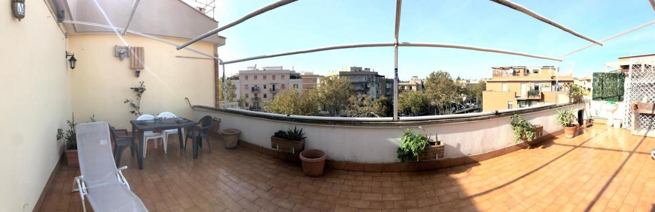 Апартаменты La Terrazza Del Sole Рим Экстерьер фото